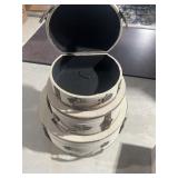 Three piece luggage set