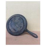 Cast iron skillet