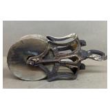 Barn pulley