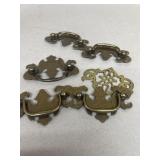 Cabinet handle hardware