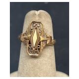 Sarah Coventry ring size 5