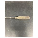 Big diamond flour advertising screwdriver