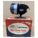 Shakespeare wonder craft fishing reel