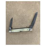 Case double bladed pocket knife