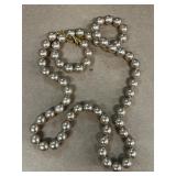 Joan Rivers pearl necklace