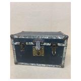 Salesman sample BASSETT trunk