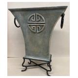 Decorative planter on stand