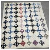 Diamond pattern quilt 6' x 6'