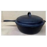 Cast-iron chicken fryer with lid