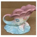 Hull pottery candle holder