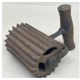 Cast-iron hand fluter