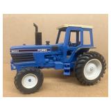 Ford 8830 toy tractor 1/16 scale