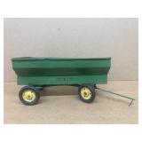 John Deere Farm wagon