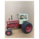 International FarMall 1456 diecast 1/16 scale
