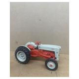 Ford 1/16 scale diecast tractor ERTL