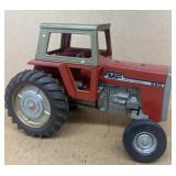 MF 590 toy tractor ERTL 1/16