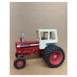 FARMALL 1456 international 1/16 scale diecast