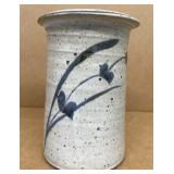 Shafer pottery utensil holder