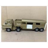 Structo Vista Dome horse van