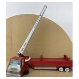 Nylint fire truck no front wheels