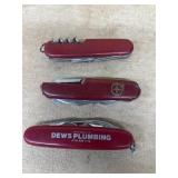 (3) army knives