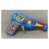 Space Ray gun TIN toy