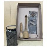 Kitchen, primitive, shredders, and mashers