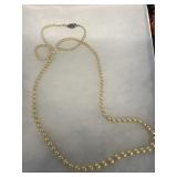 Pearl necklace with 14K clasp