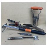 Yard tools