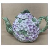 Decorative teapot
