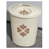 Mid-century clothes hamper