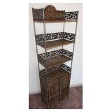 Wicker & Metal Baker