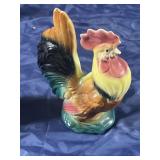 Porcelain rooster, figuring