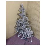 Sterling pre-lit 4 foot Christmas tree