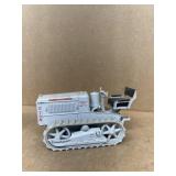 Caterpillar 2 ton diecast crawler tractor