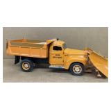 International state HIWAY department truck with