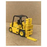 NZG West Germany forklift caterpillar