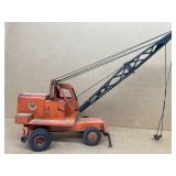 Model Toys unit crane