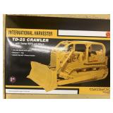 International TD 25 crawler 1/25 scale