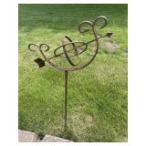 Guard ornament arrow