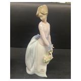 Lladro basket of love 7622 porcelain figure