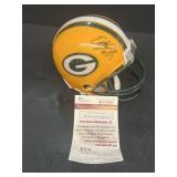 Green Bay Packers Eddie LACY autographed mini