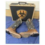 ARIAT women's boots size 6 1/2-not hardly worn