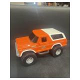 Adventure toy truck