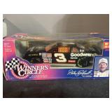 Dale Earnhardt NASCAR 124 Scale Winner Circle