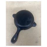 Wagner cast-iron skillet ashtray