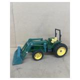 John Deere 116 scale toy tractor with front loader