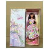 Barbie spring petals, doll