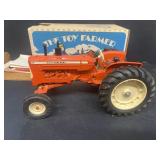 1989 toy farmer ALLIS CHALMERSD 19 toy tractor