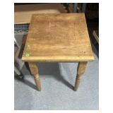 Wooden plant or end table